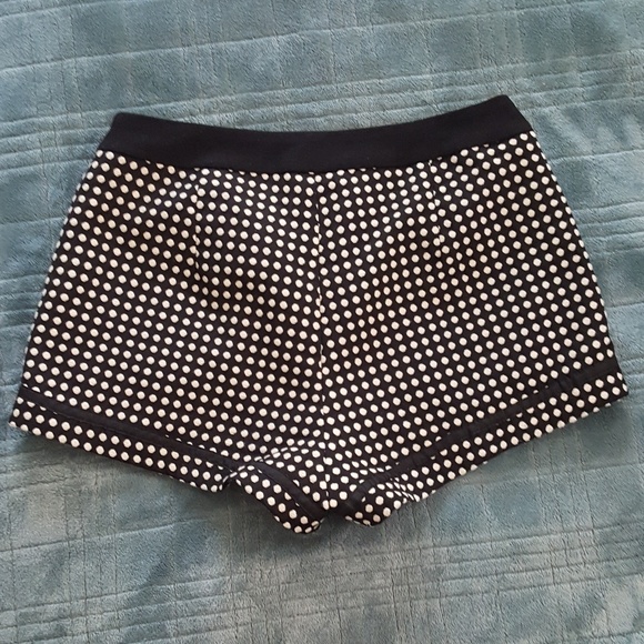 Angl Polka dot shorts - Picture 2 of 3